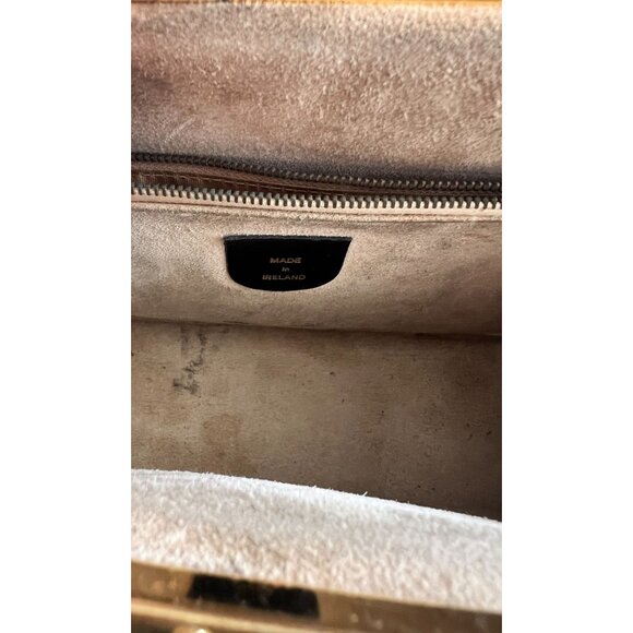 Vintage Black Leather Handbag With Gold Frame & Suede Interior Made In Ireland - Picture 5 of 9
